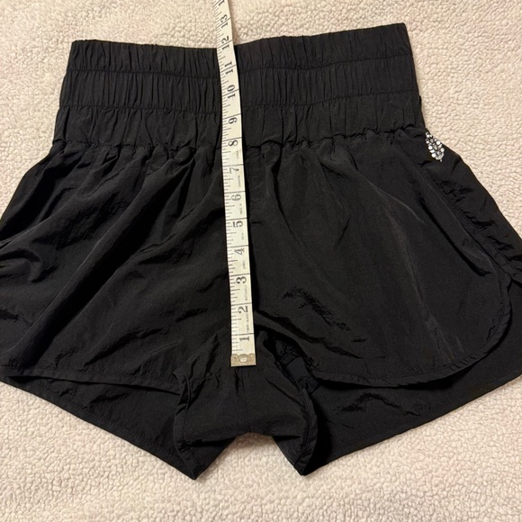 Free People FP Movement The Way Home Shorts Black Active - Picture 8 of 15
